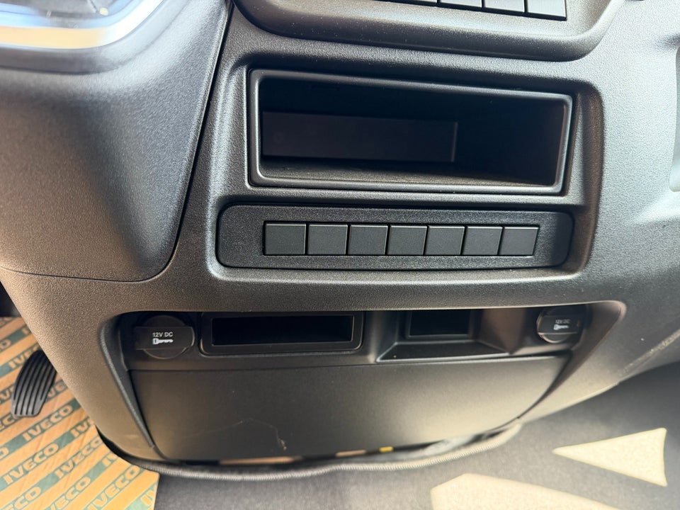 Iveco Daily 2,3 35S16 4100mm Lad AG8 2d