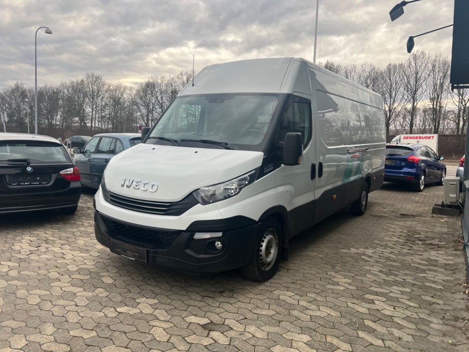 Iveco Daily 2,3 35S16 16m³ Van AG8