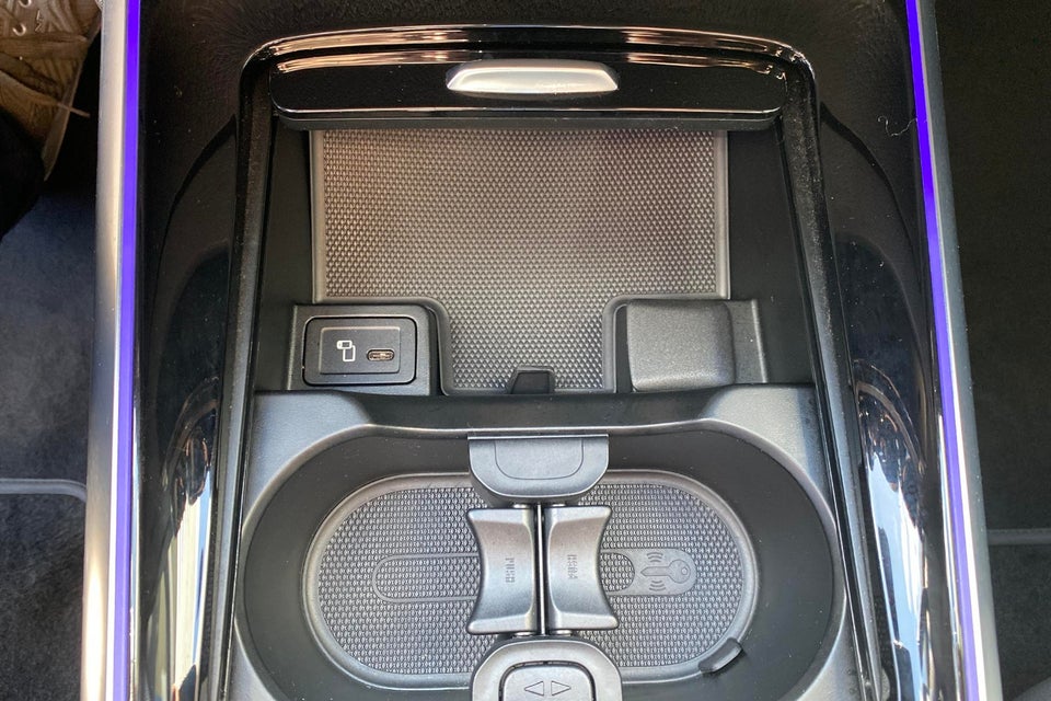 Mercedes EQA250+ 5d
