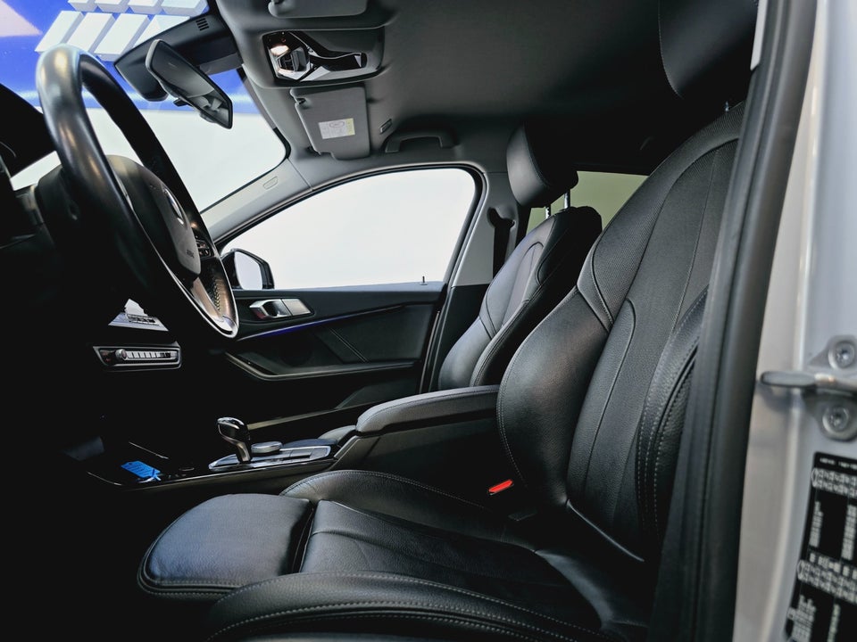 BMW 118i 1,5 Sport Line aut. 5d