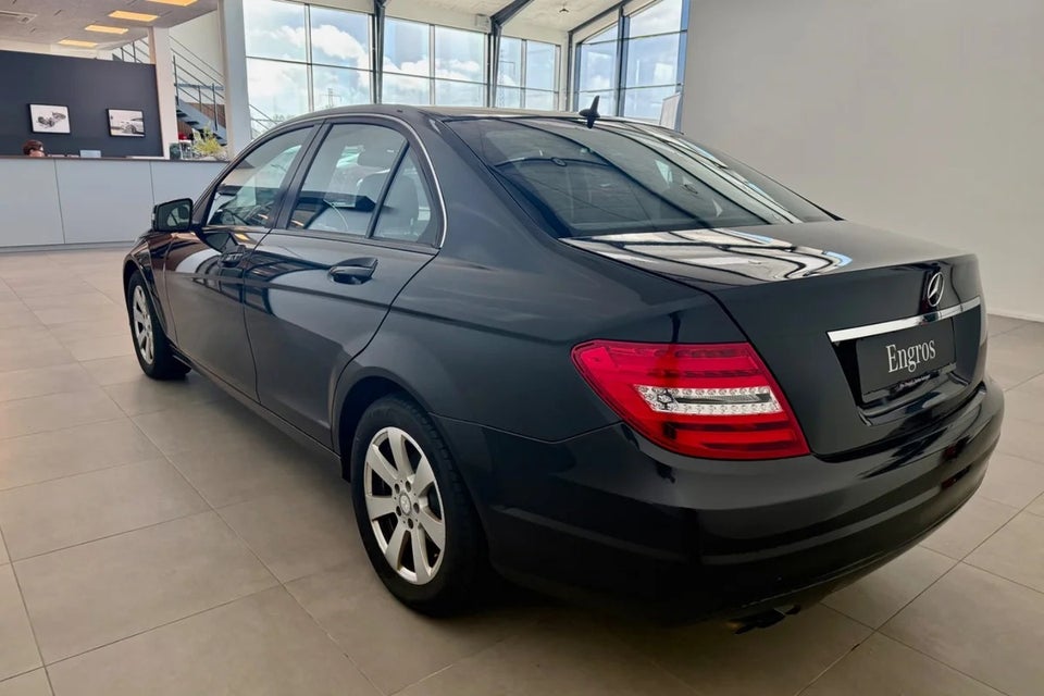 Mercedes C180 2,2 CDi BE 4d