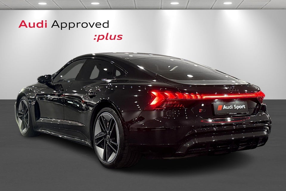 Audi RS e-tron GT pro quattro 4d