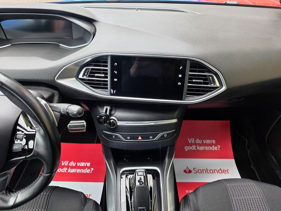 Peugeot 308 1,5 BlueHDi 130 Allure Pack SW EAT8 5d