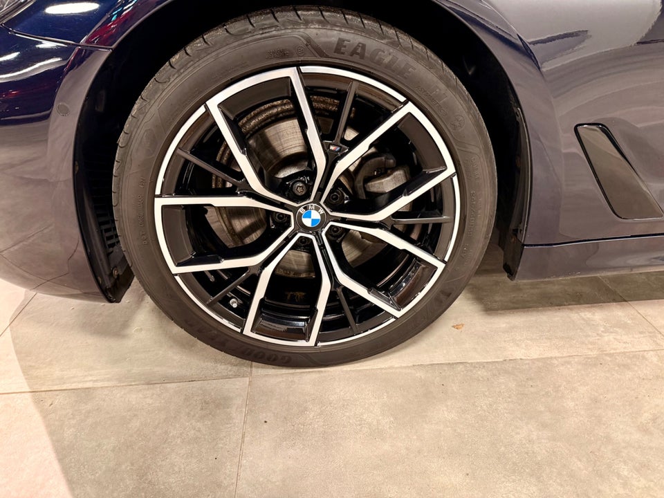 BMW 520d 2,0 Touring M-Sport aut. 5d