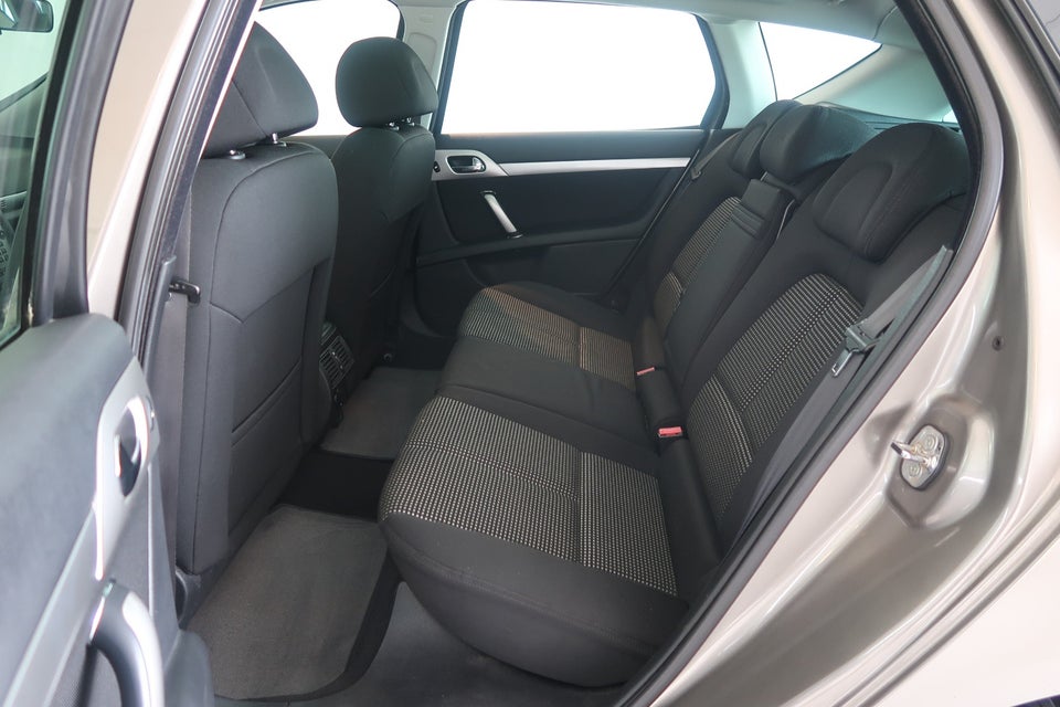 Peugeot 407 2,2 Perfection SW 5d