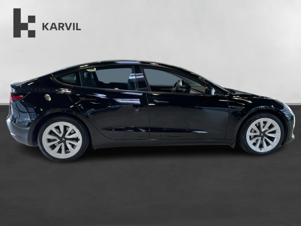 Tesla Model 3 Long Range AWD 4d