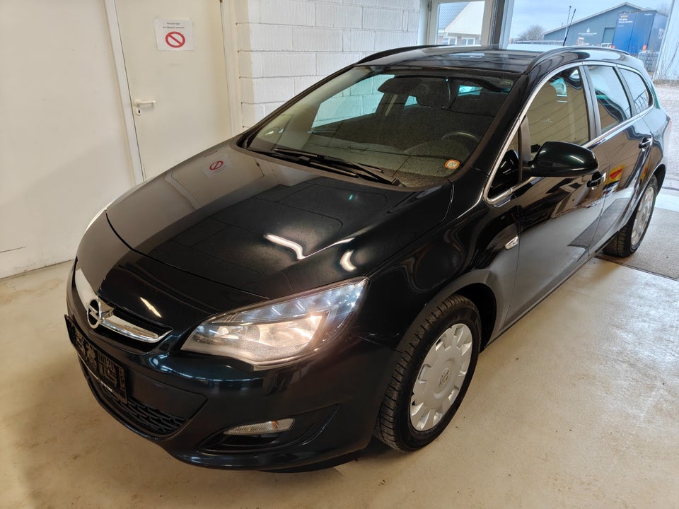 Opel Astra 1,4 T 140 Enjoy Sports Tourer 5d