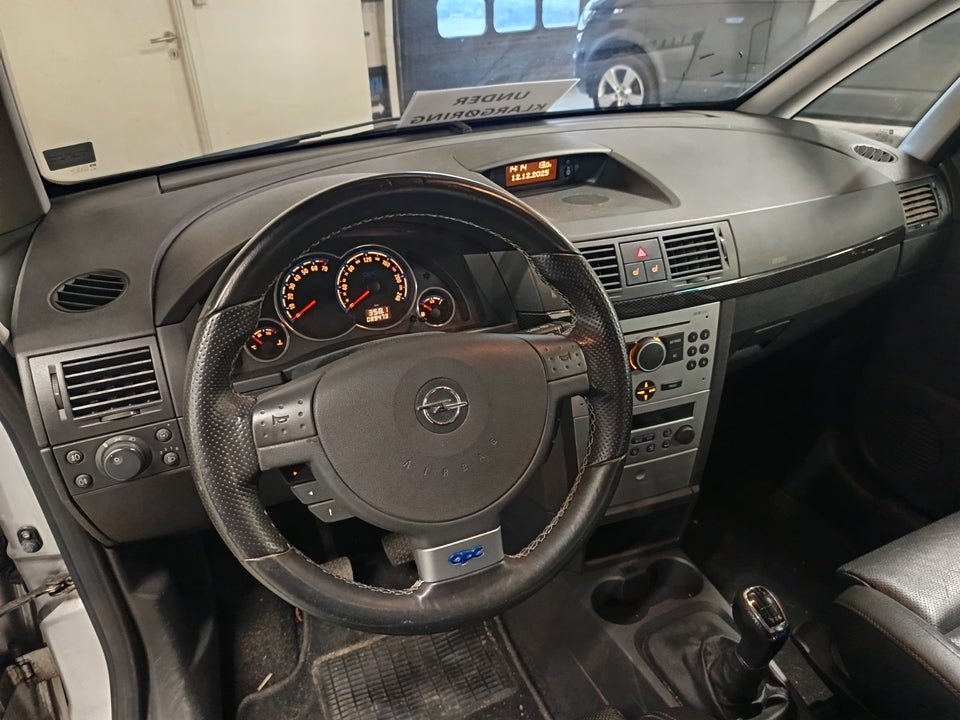 Opel Meriva 1,6 OPC Activan 5d