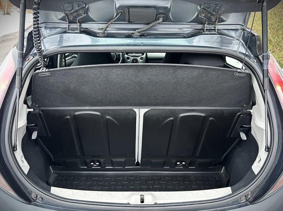 Toyota Aygo 1,0 VVT-i x-touch 5d