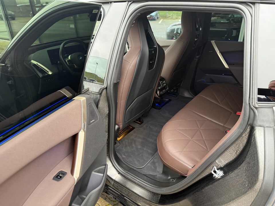 BMW iX xDrive50 Supercharged 5d