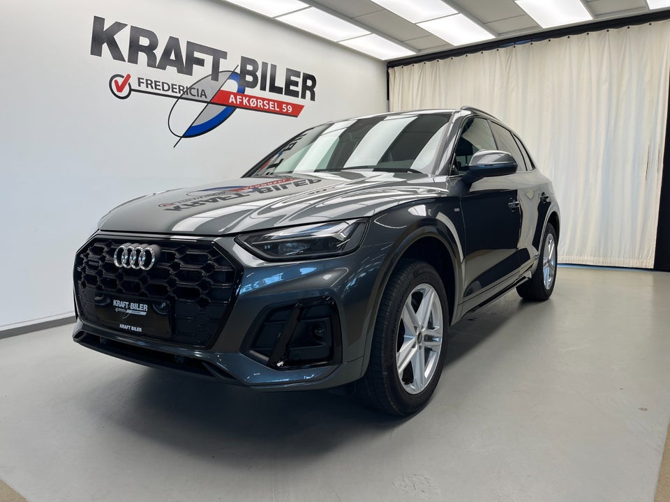 Audi Q5 50 TFSi e S-line quattro S-tr. 5d