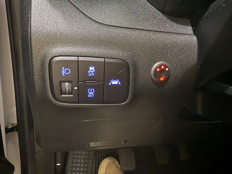 Hyundai i10 1,0 MPi Essential 5d