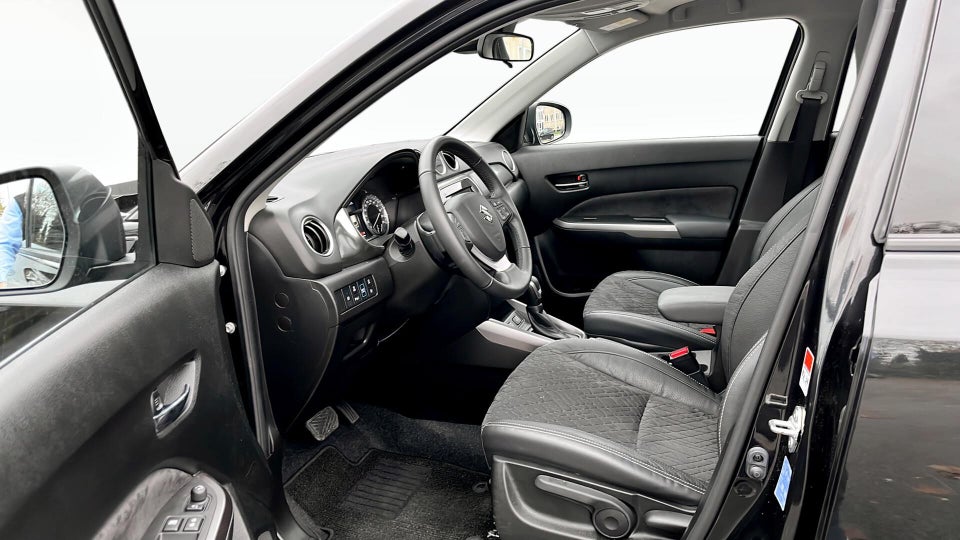 Suzuki Vitara 1,5 S-Hybrid Adventure AGS 5d