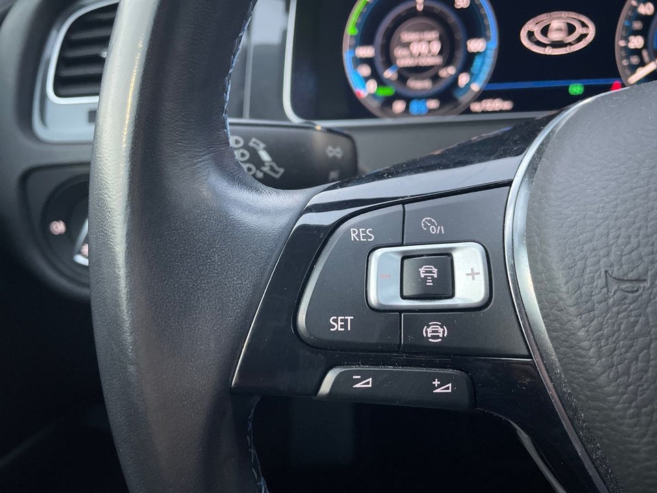 VW e-Golf VII 5d