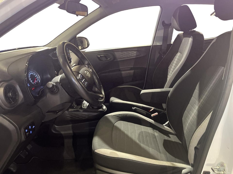 Hyundai i10 1,0 MPi Essential 5d