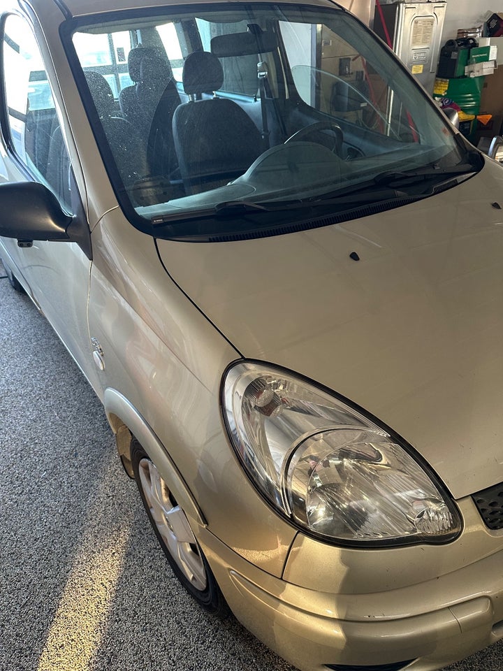 Toyota Yaris Verso 1,4 D-4D Sol 5d