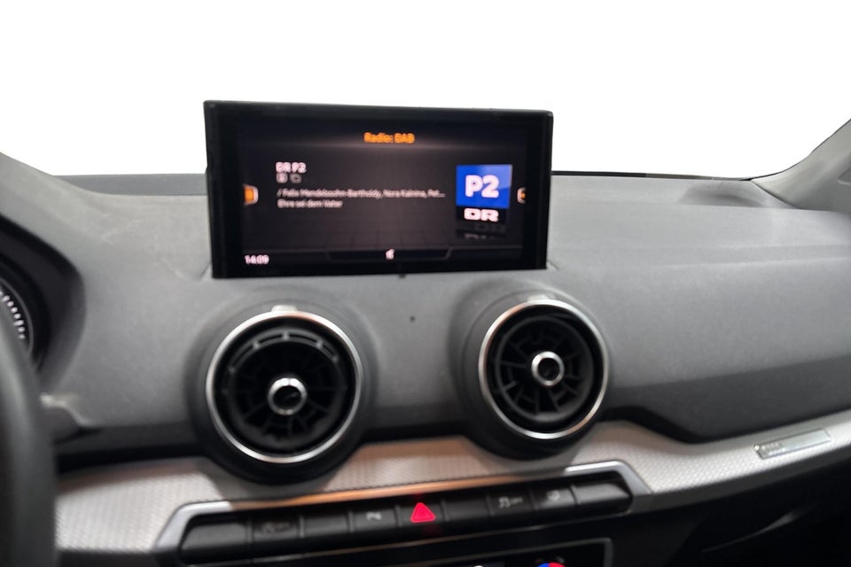 Audi Q2 35 TFSi Prestige S-tr. 5d