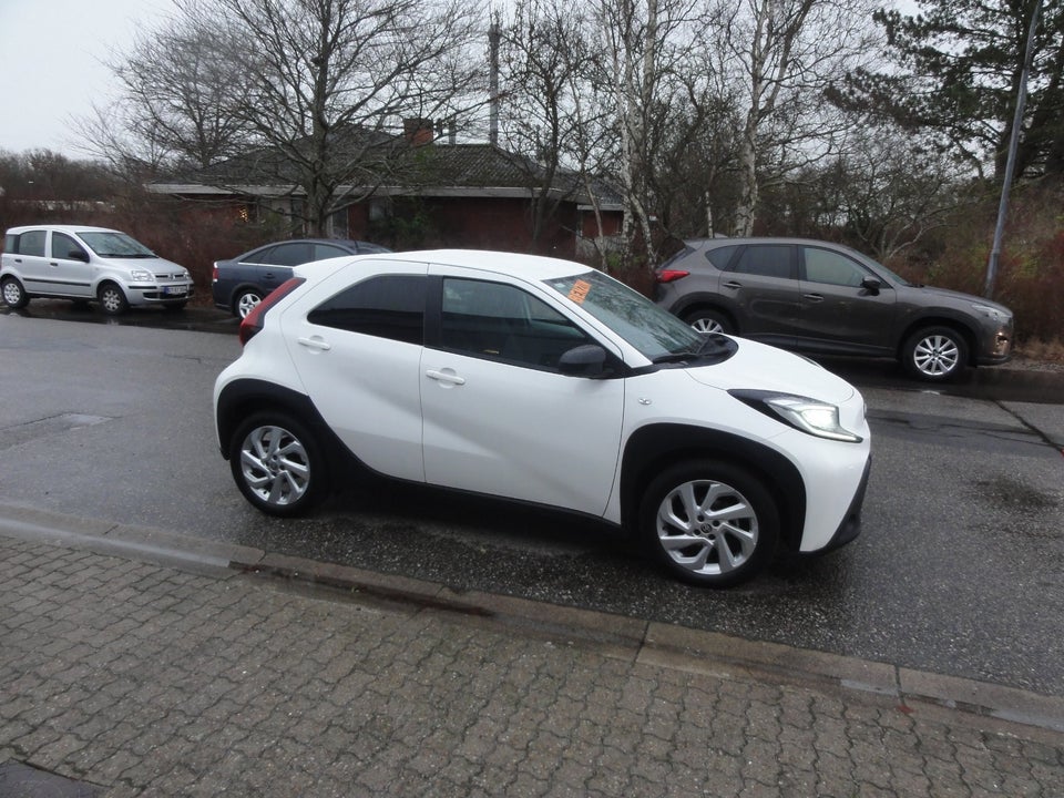 Toyota Aygo X 1,0 Air Active 5d
