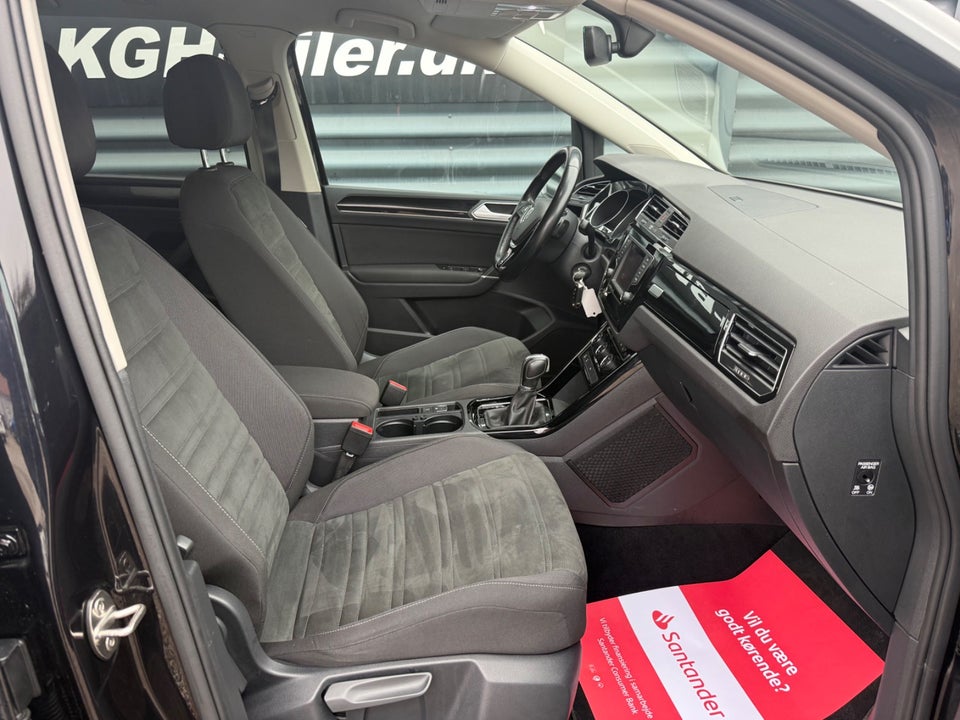 VW Touran 2,0 TDi 150 Highline DSG 5d