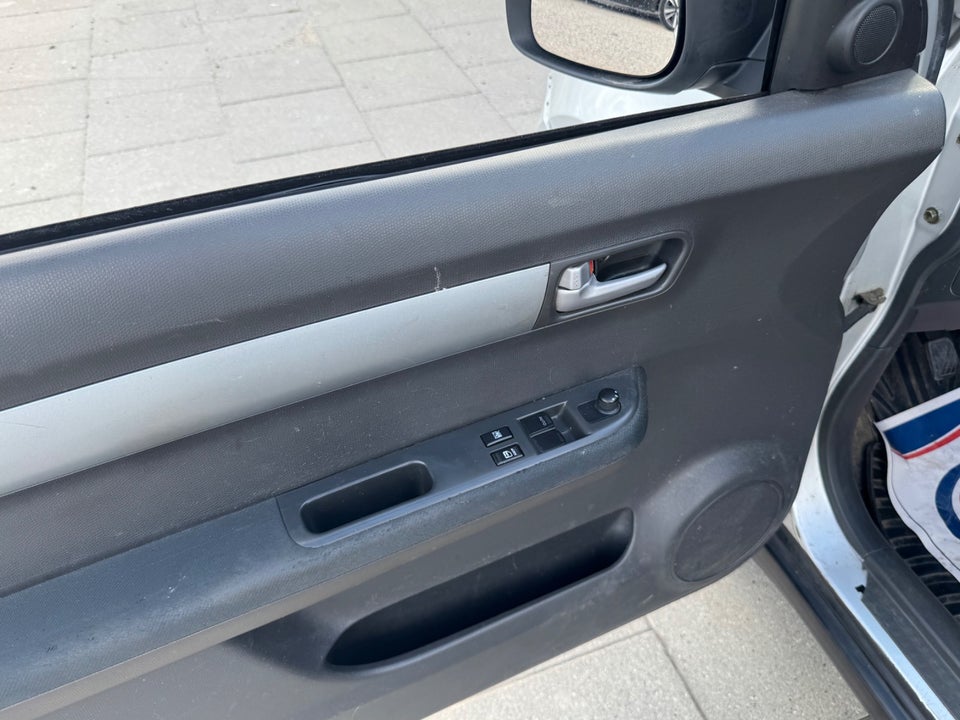 Suzuki Swift 1,5 GL-A 3d