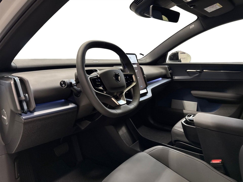 Volvo EX30 Extended Range Ultra 5d