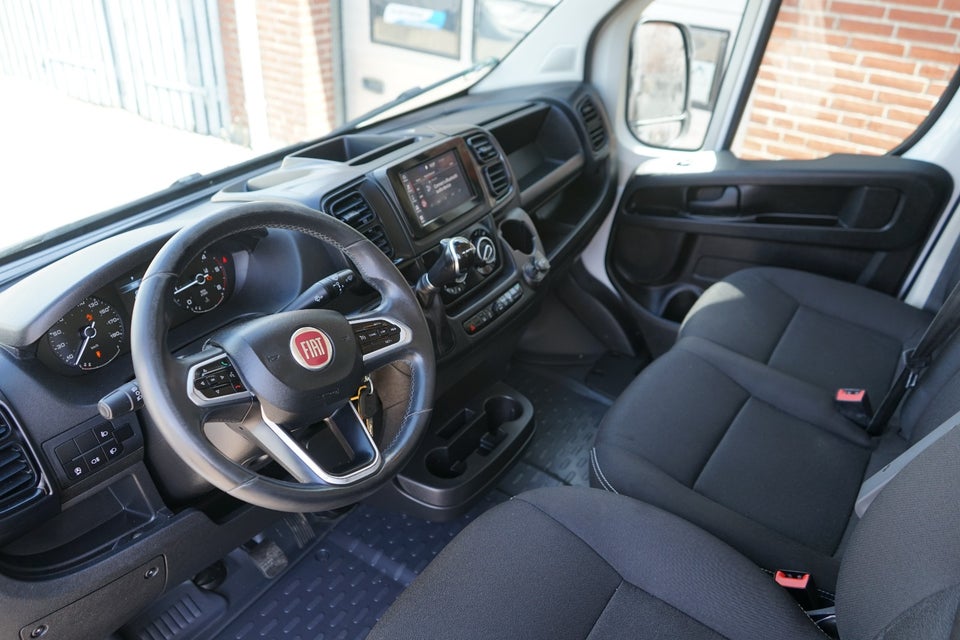 Fiat Ducato 35 2,2 MJT 140 Kassevogn L3H2 Pro+ aut.