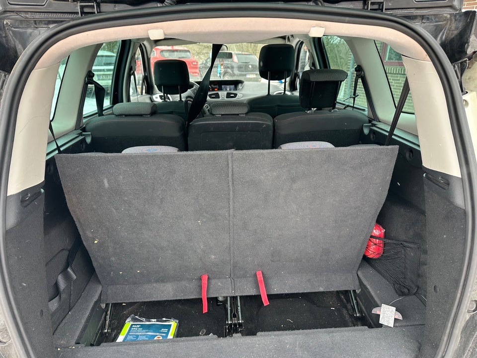 Renault Grand Scenic III 1,5 dCi 110 Dynamique 7prs 5d