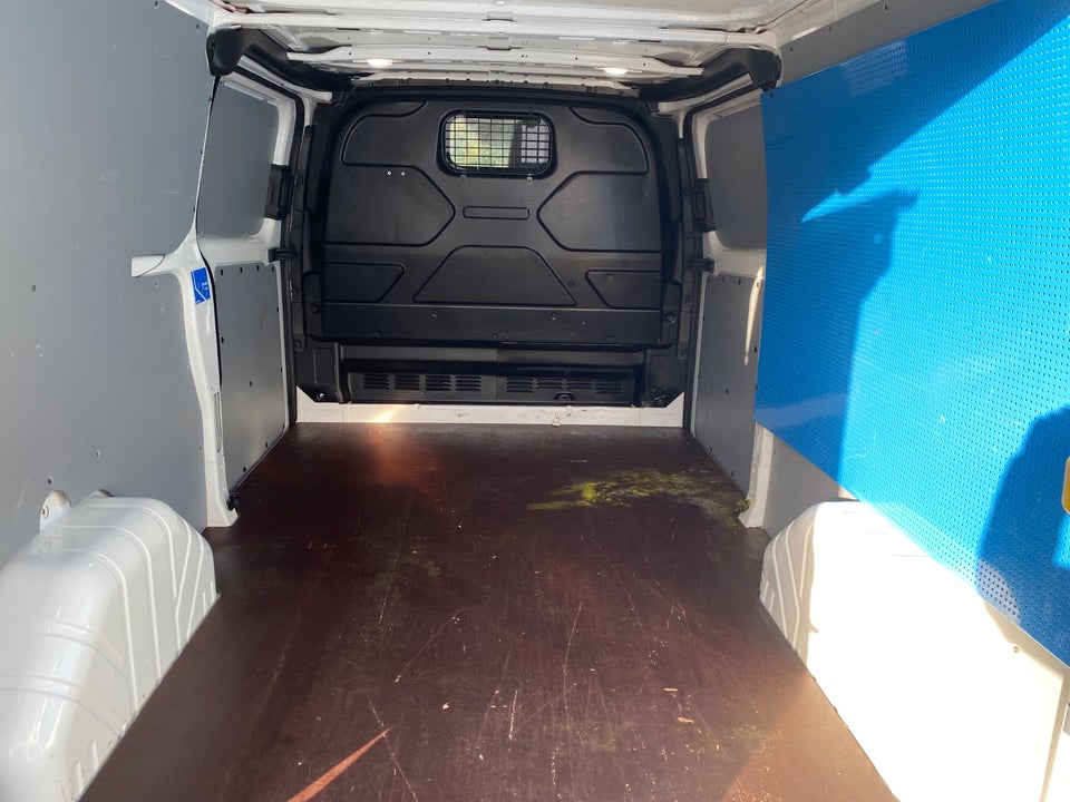 Ford Transit Custom 300 L2 2,0 TDCi 130 Trend aut.