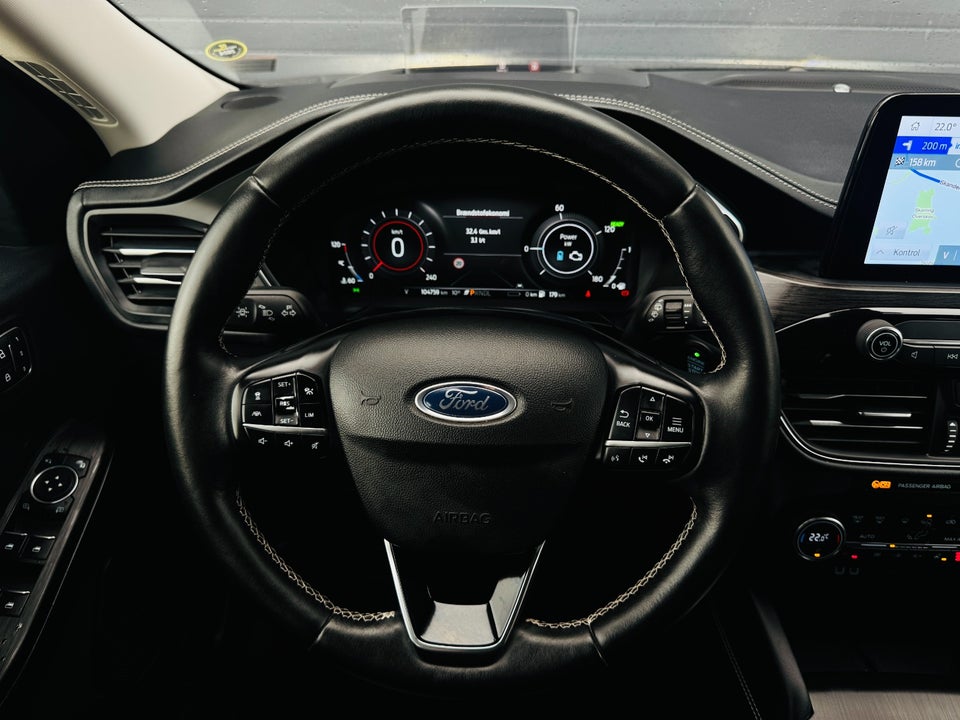 Ford Kuga 2,5 PHEV Vignale CVT 5d