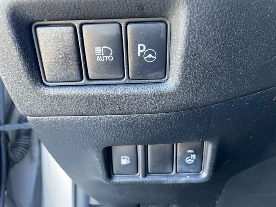 Toyota C-HR 1,8 Hybrid C-ULT Smart CVT 5d