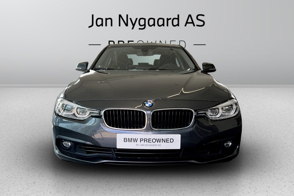 BMW 320i 2,0 Executive aut. 4d