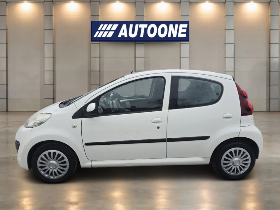 Peugeot 107 1,0 Active 5d