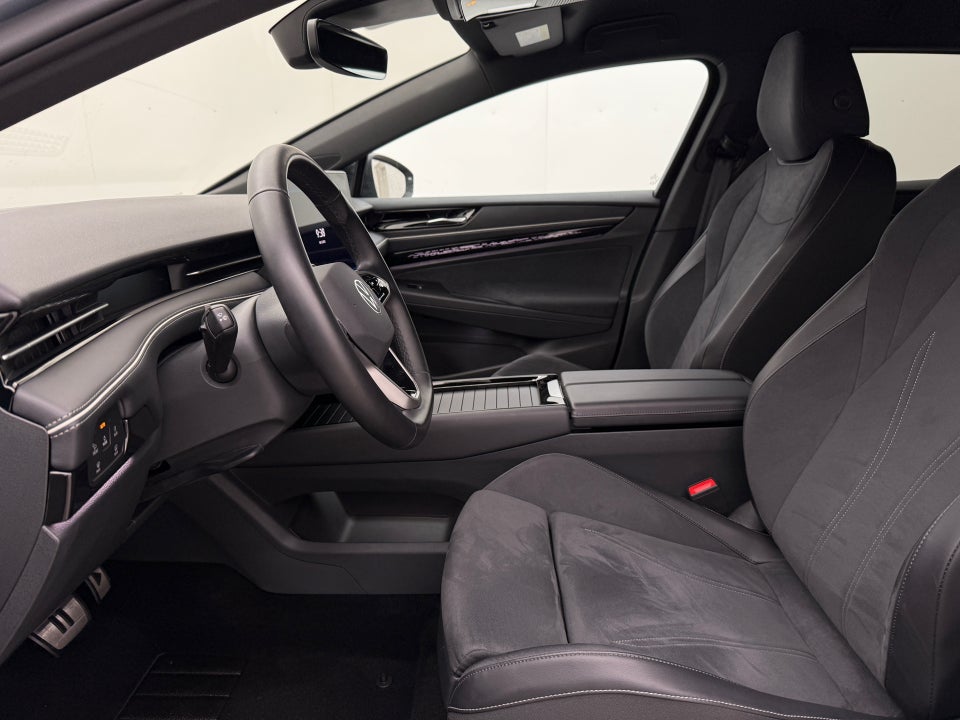 VW ID.7 77 Style+ Tourer 5d