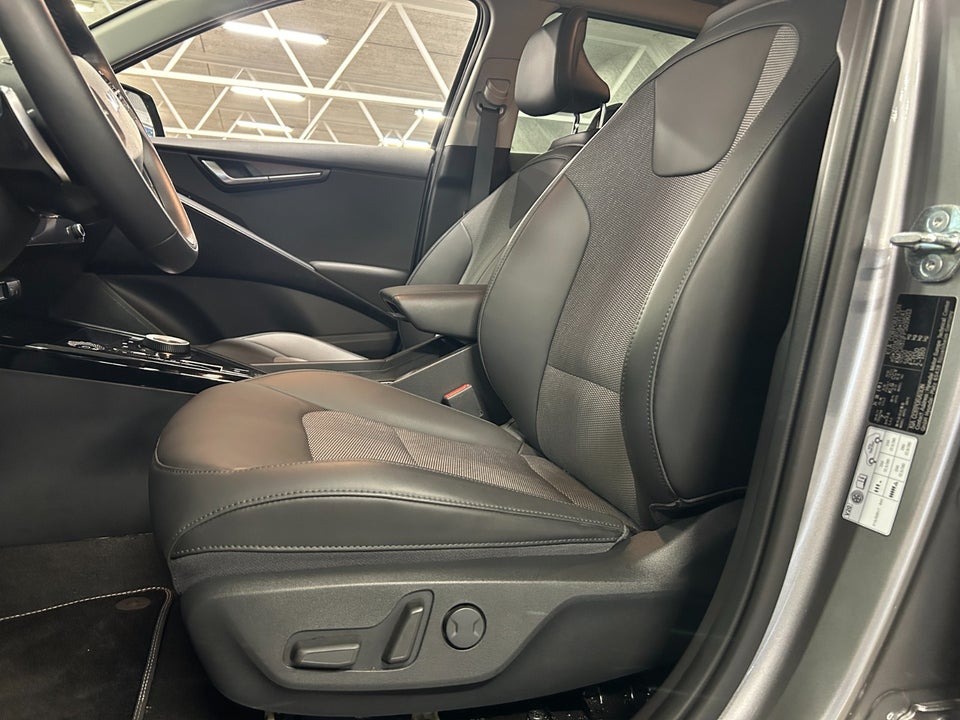 Kia Niro 64 EV Upgrade 5d