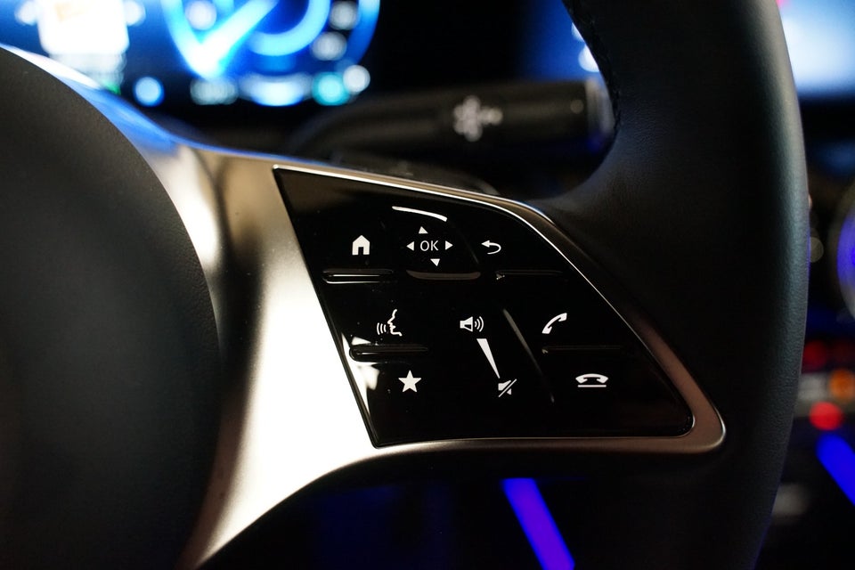 Mercedes EQA250 Progressive 5d