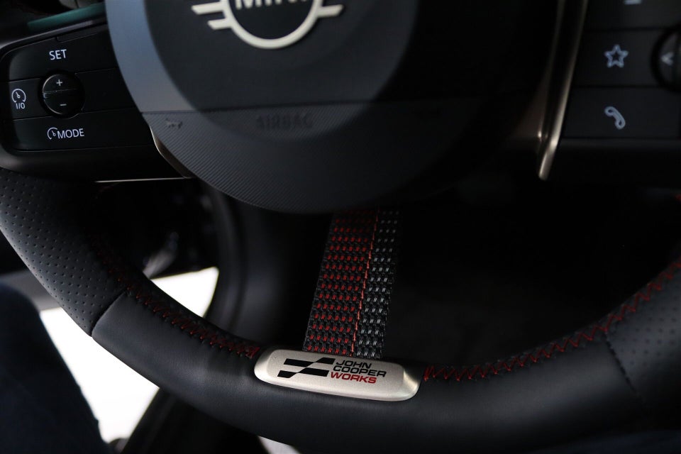 MINI Cooper SE JCW Trim XL 3d