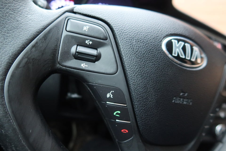 Kia Ceed 1,0 T-GDi Attraction 5d