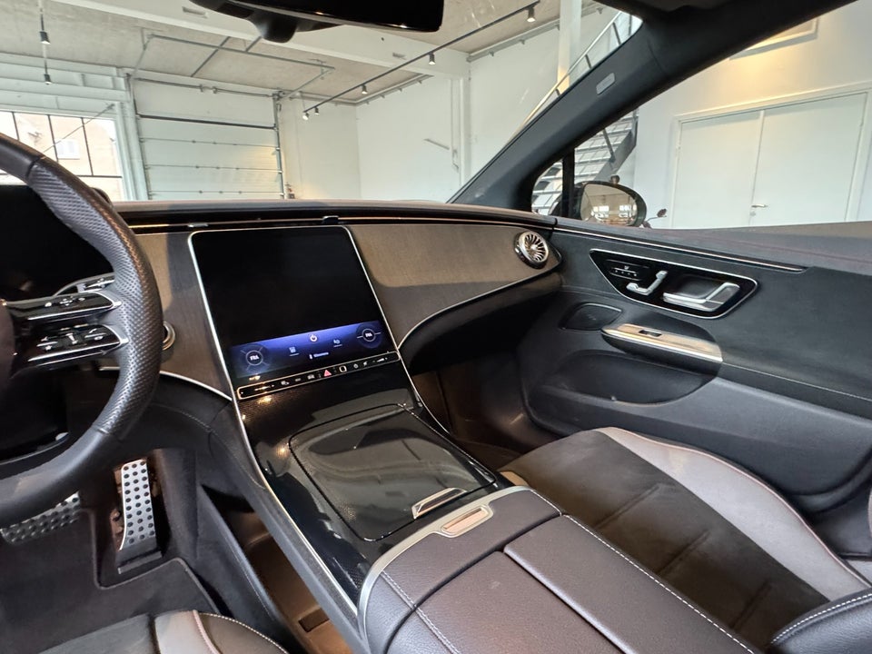 Mercedes EQE350+ AMG Line 4d
