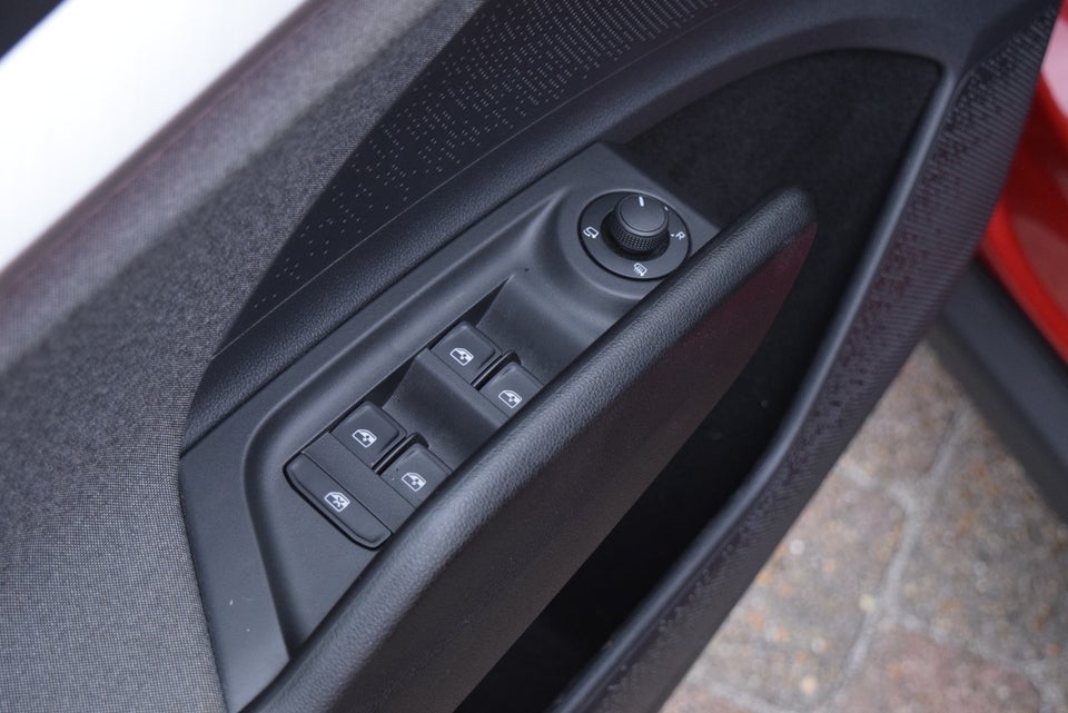 Skoda Enyaq 60 iV Loft 5d