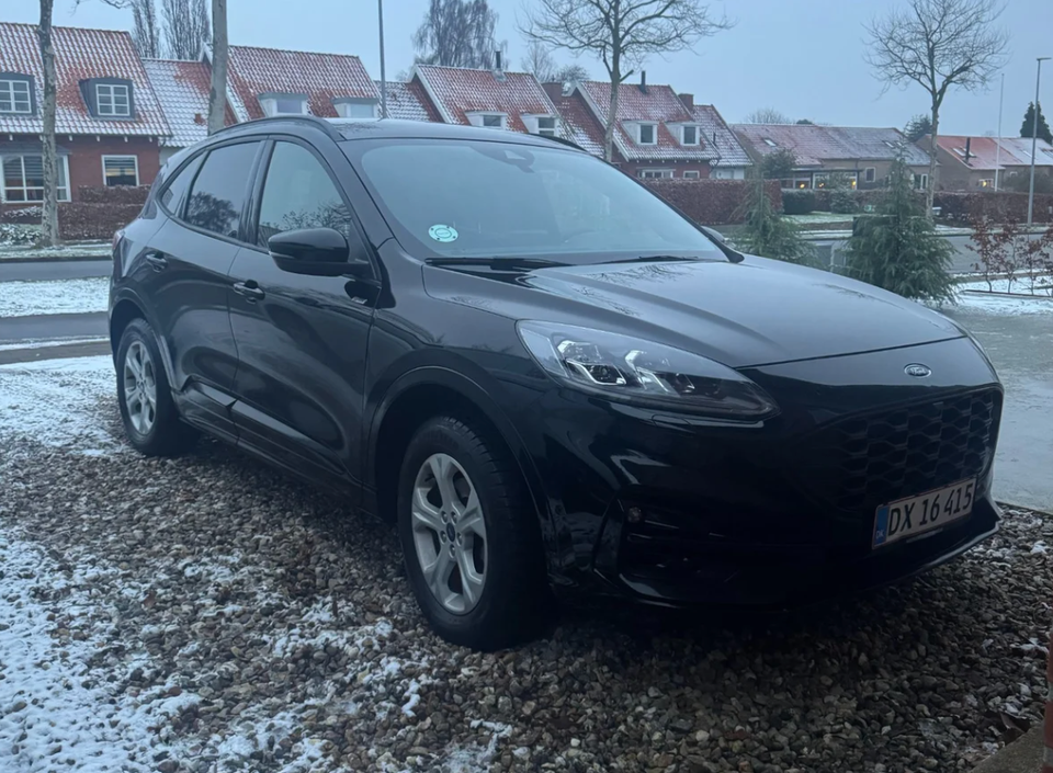 Ford Kuga 2,5 PHEV ST-Line X CVT 5d