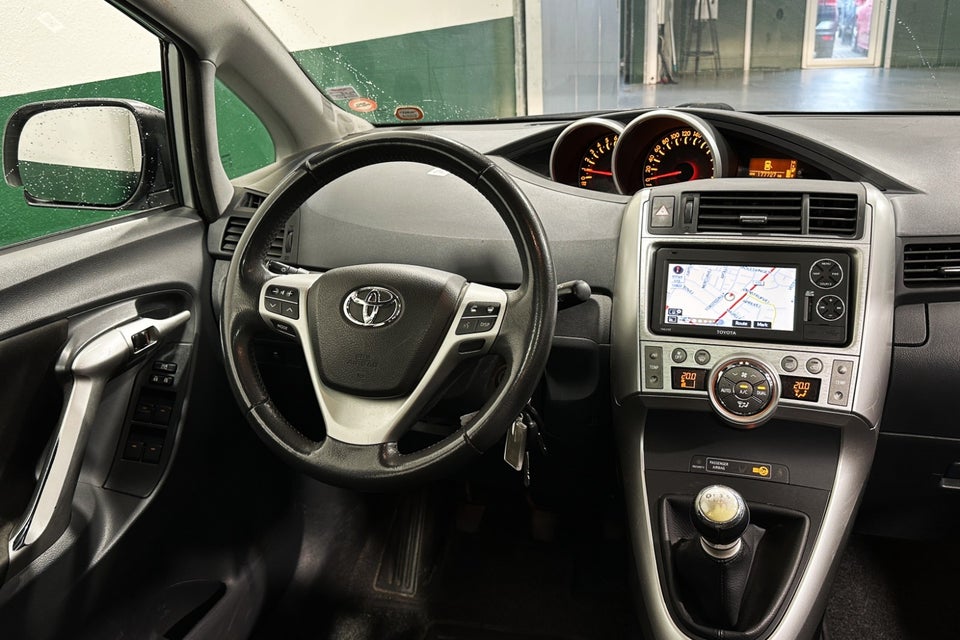 Toyota Verso 1,8 T3+ 7prs 5d