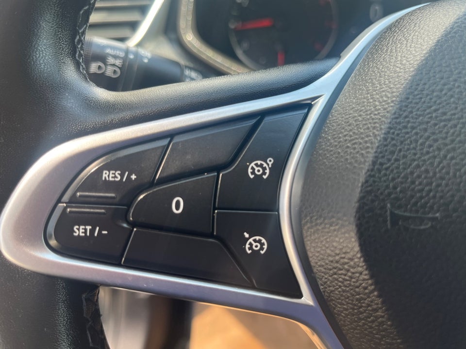 Renault Clio V 1,0 TCe 90 Zen 5d