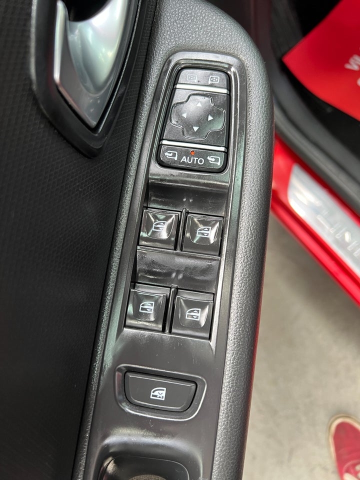 Renault Clio IV 1,5 dCi 90 Limited Sport Tourer 5d