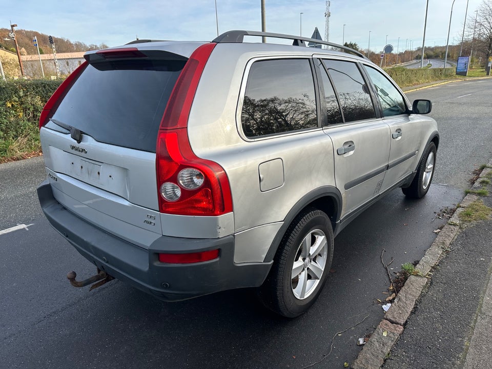 Volvo XC90 2,4 D5 163 Summum aut. AWD Van 5d