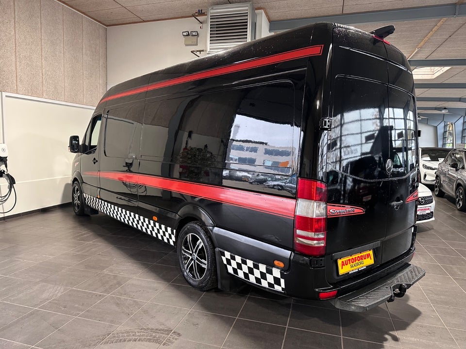 Mercedes Sprinter 318 3,0 CDi R3 Kassevogn 5d