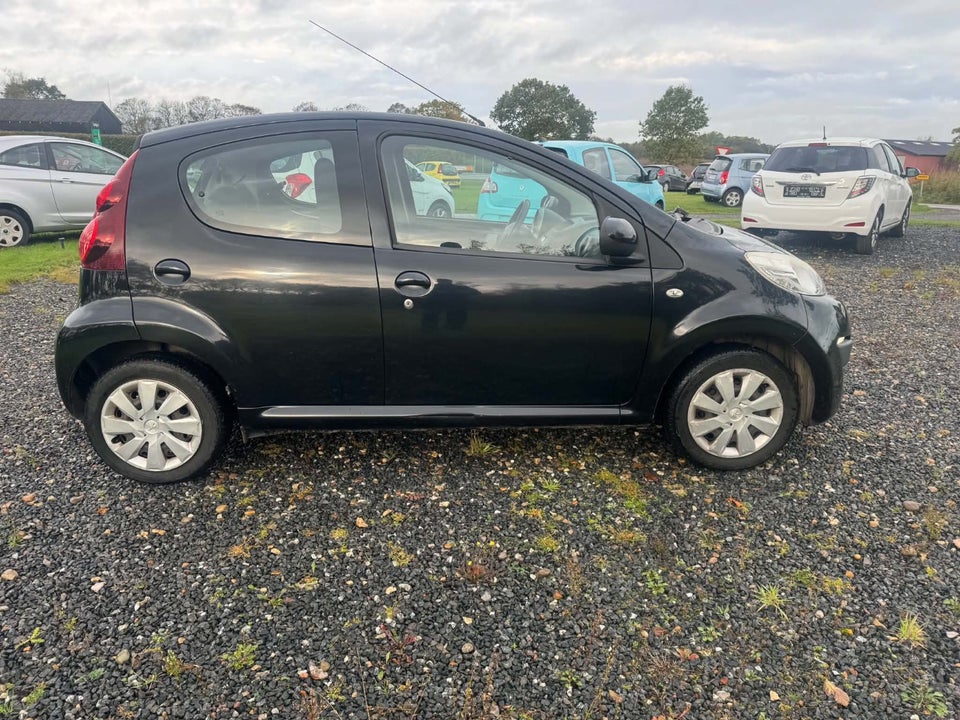 Peugeot 107 1,0 Active 5d