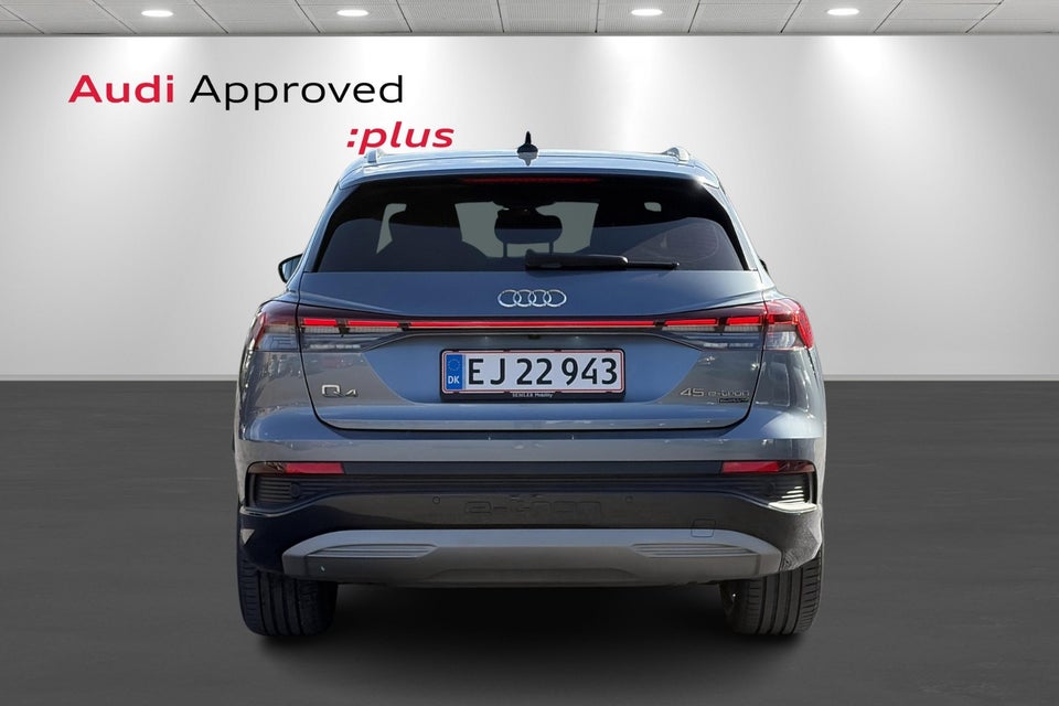 Audi Q4 e-tron 45 Progress quattro 5d