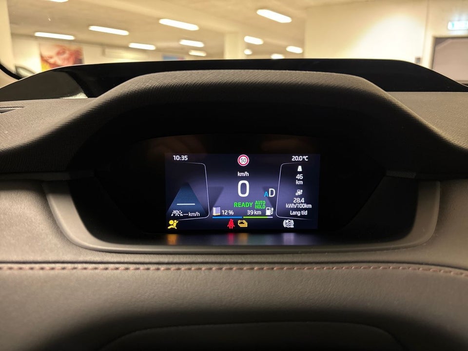 Skoda Enyaq 60 iV Plus 5d