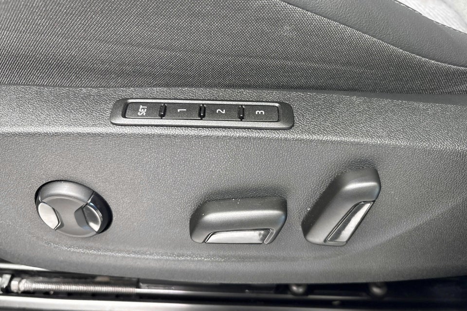 Skoda Enyaq 85 iV Premium 5d