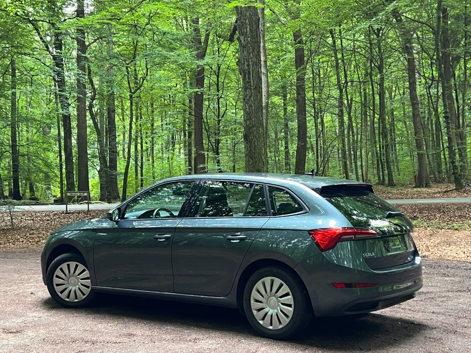 Skoda Scala 1,0 TSi 110 Dynamic DSG 5d